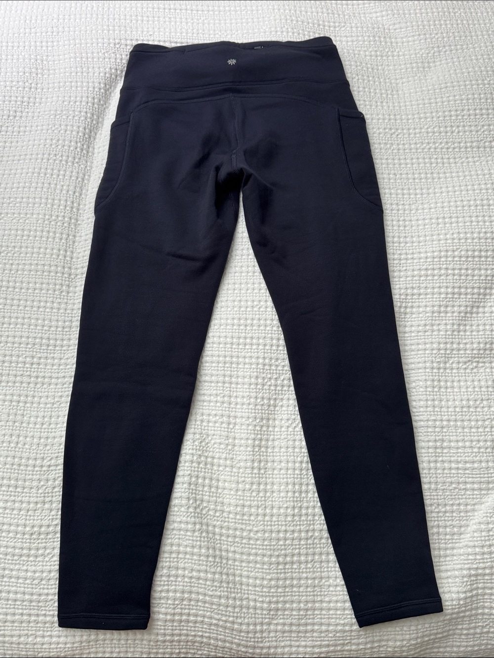 Athleta altitude fleece lined Leggings with Side Pockets